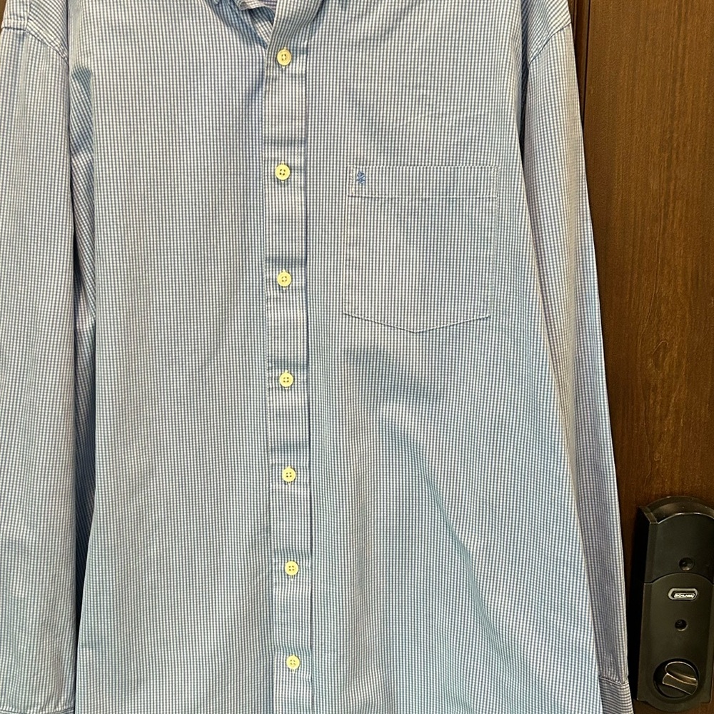 Men’s IZOD Button-Down Long-Sleeved Shirt - XXL - EUC